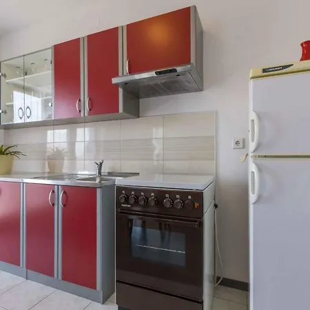 Apartment In 14113
